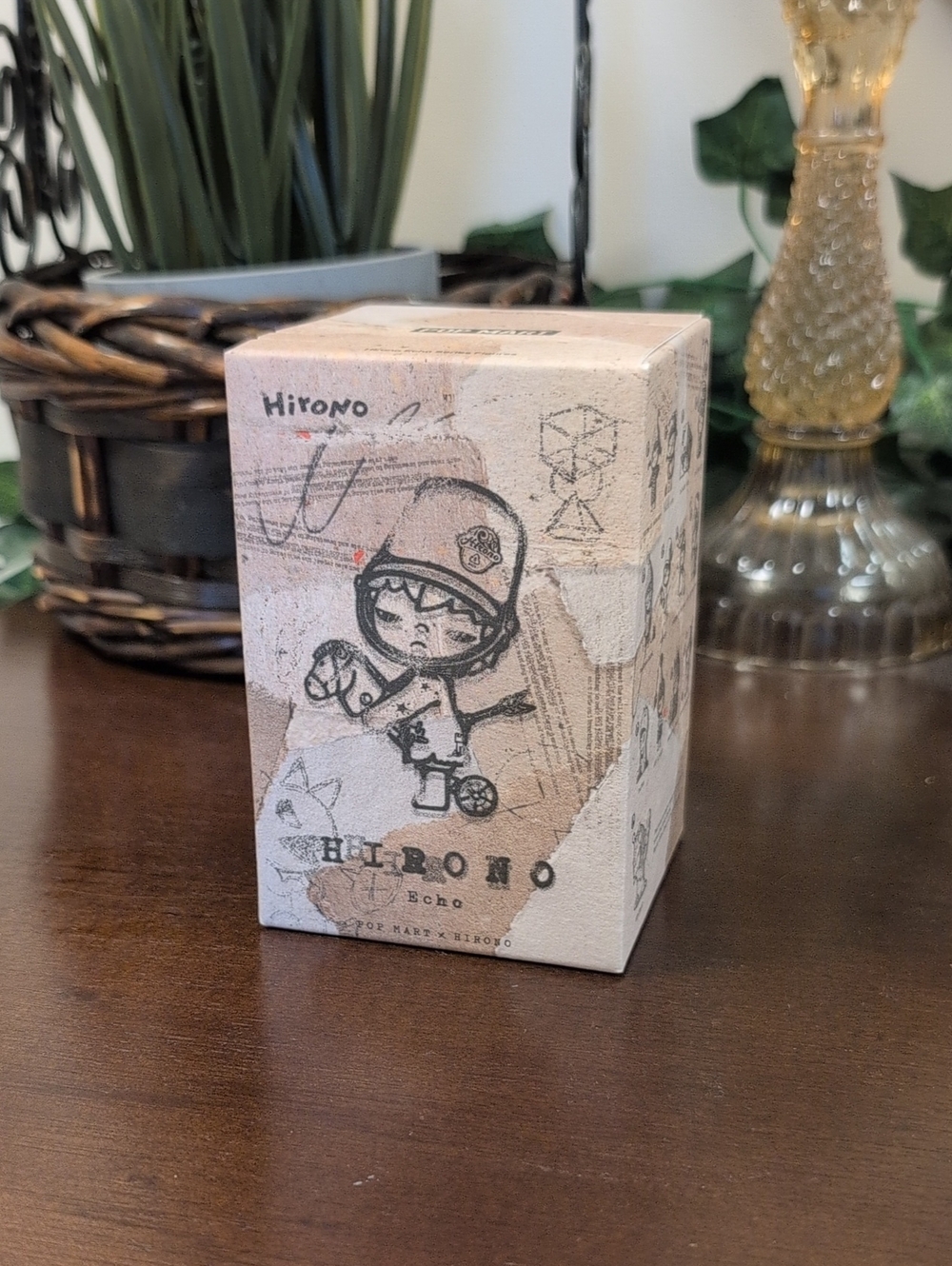 Hirono Echo Illustrated Collectible Box - Sealed New